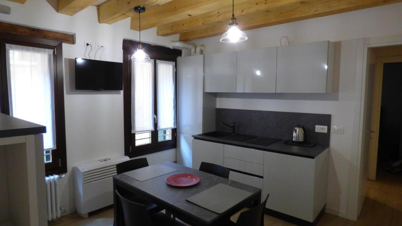 Casa Moderna A Due Passi Da Rialto Apartment Venesia Bagian luar foto