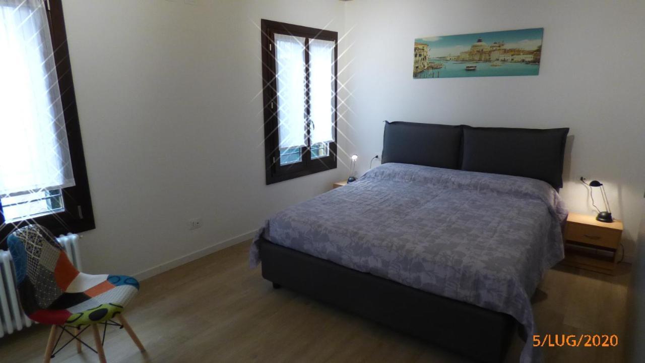 Casa Moderna A Due Passi Da Rialto Apartment Venesia Bagian luar foto
